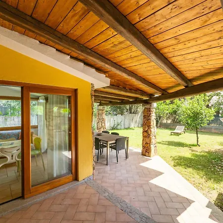 Villetta Altura N 1 Apartment